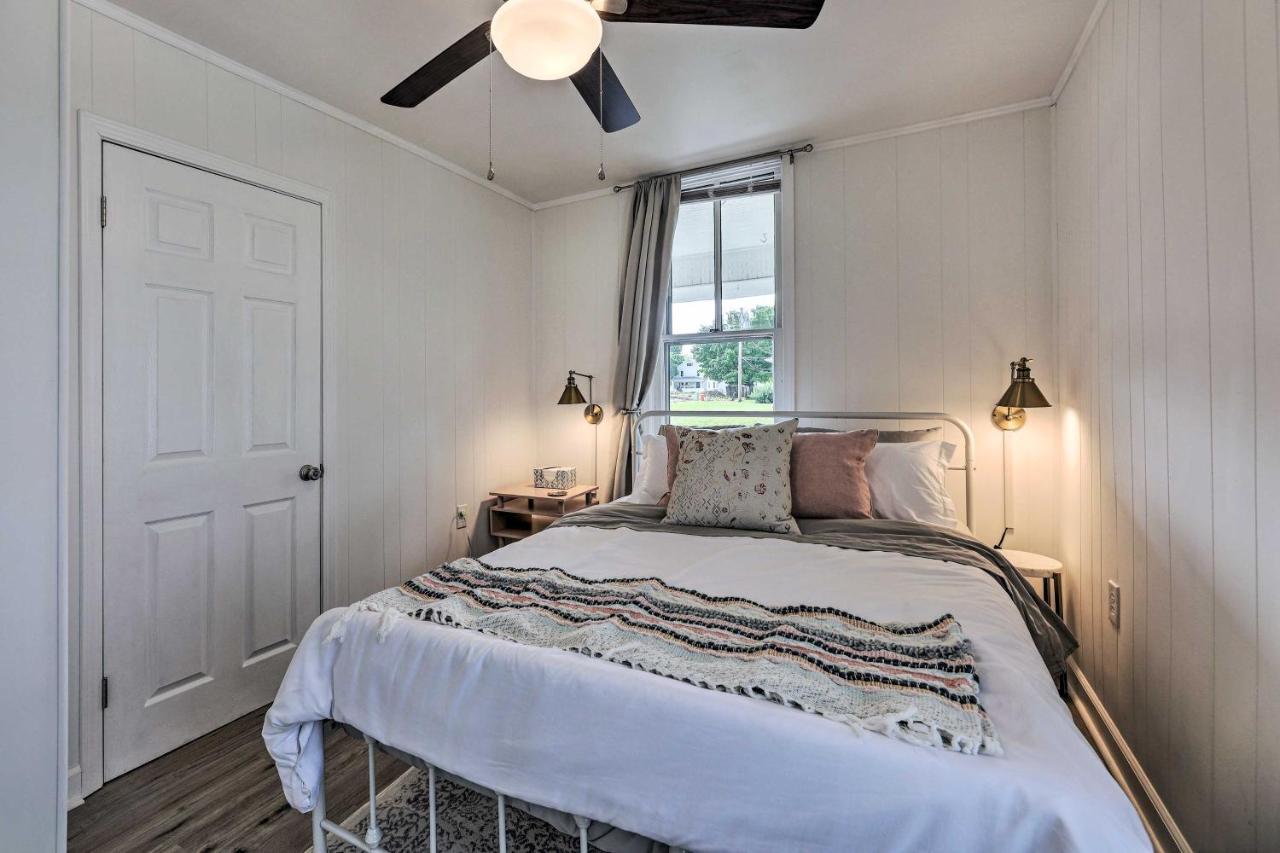 Pet-Friendly Greenville Home With Private Yard Exterior foto